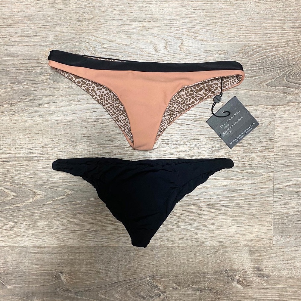 Acacia Bottoms